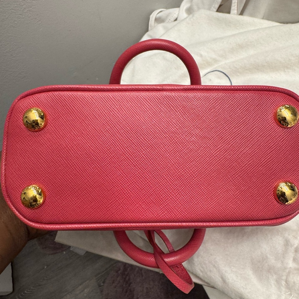 Prada Pink Saffiano Mini Bag with Gold Hardware - Picture 4 of 7